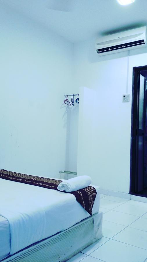 The Hb Hotel Shah Alam Esterno foto