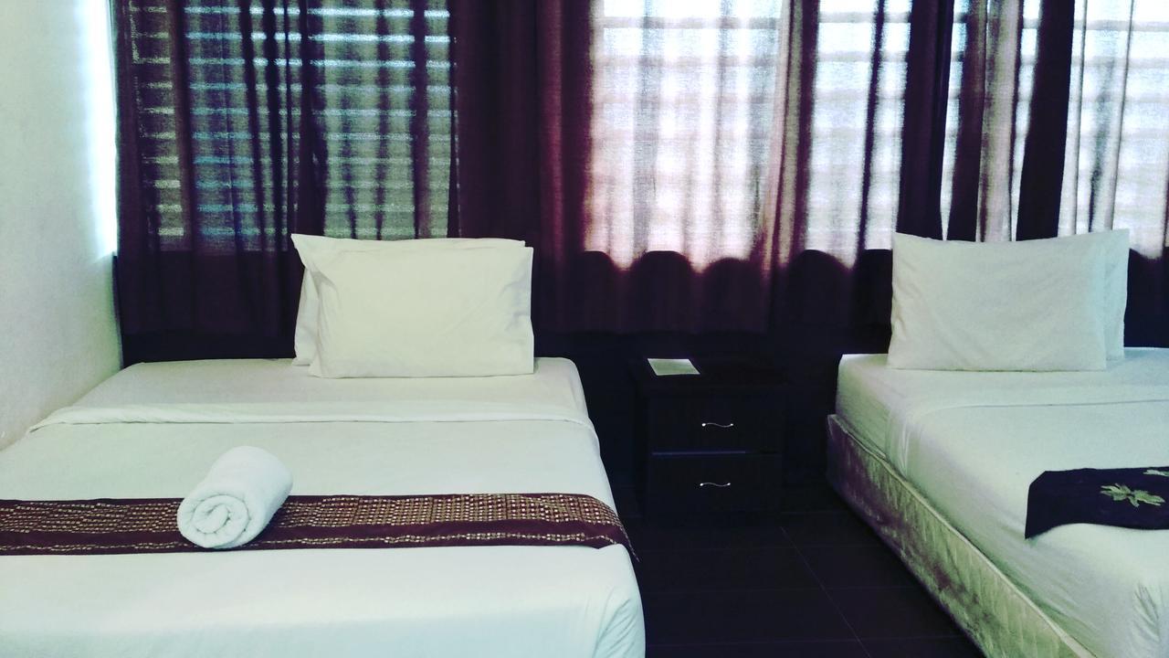 The Hb Hotel Shah Alam Esterno foto