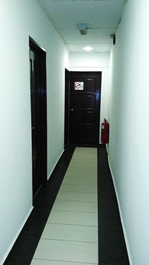 The Hb Hotel Shah Alam Esterno foto